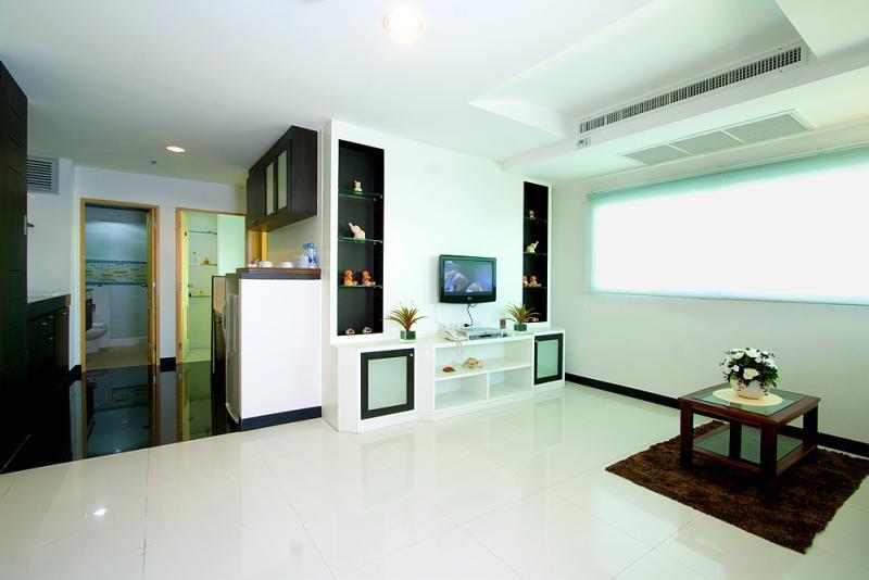 Laurel Suite Бангкок Номер фото
